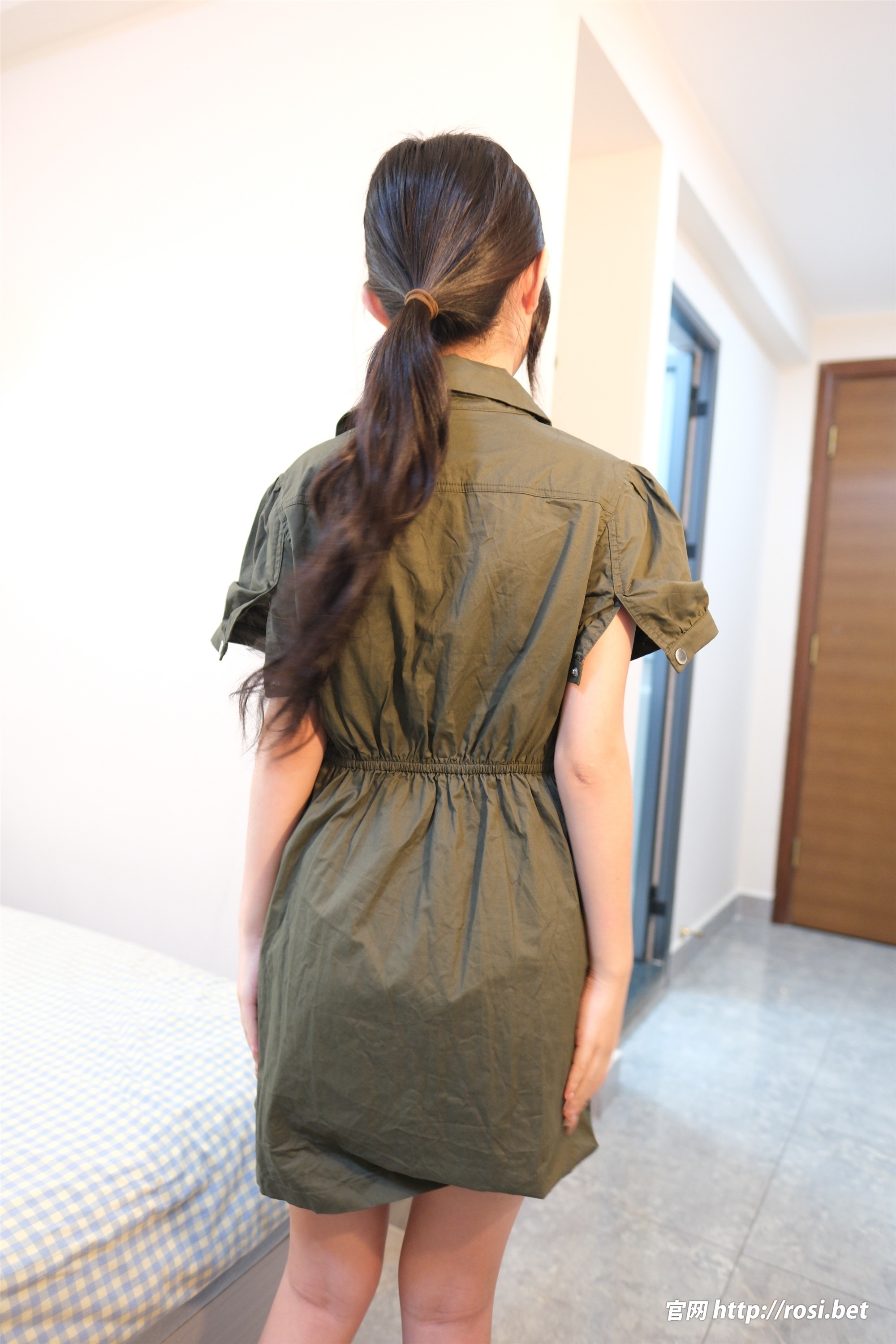 ROSI写真 2025.08.16 NO.5003